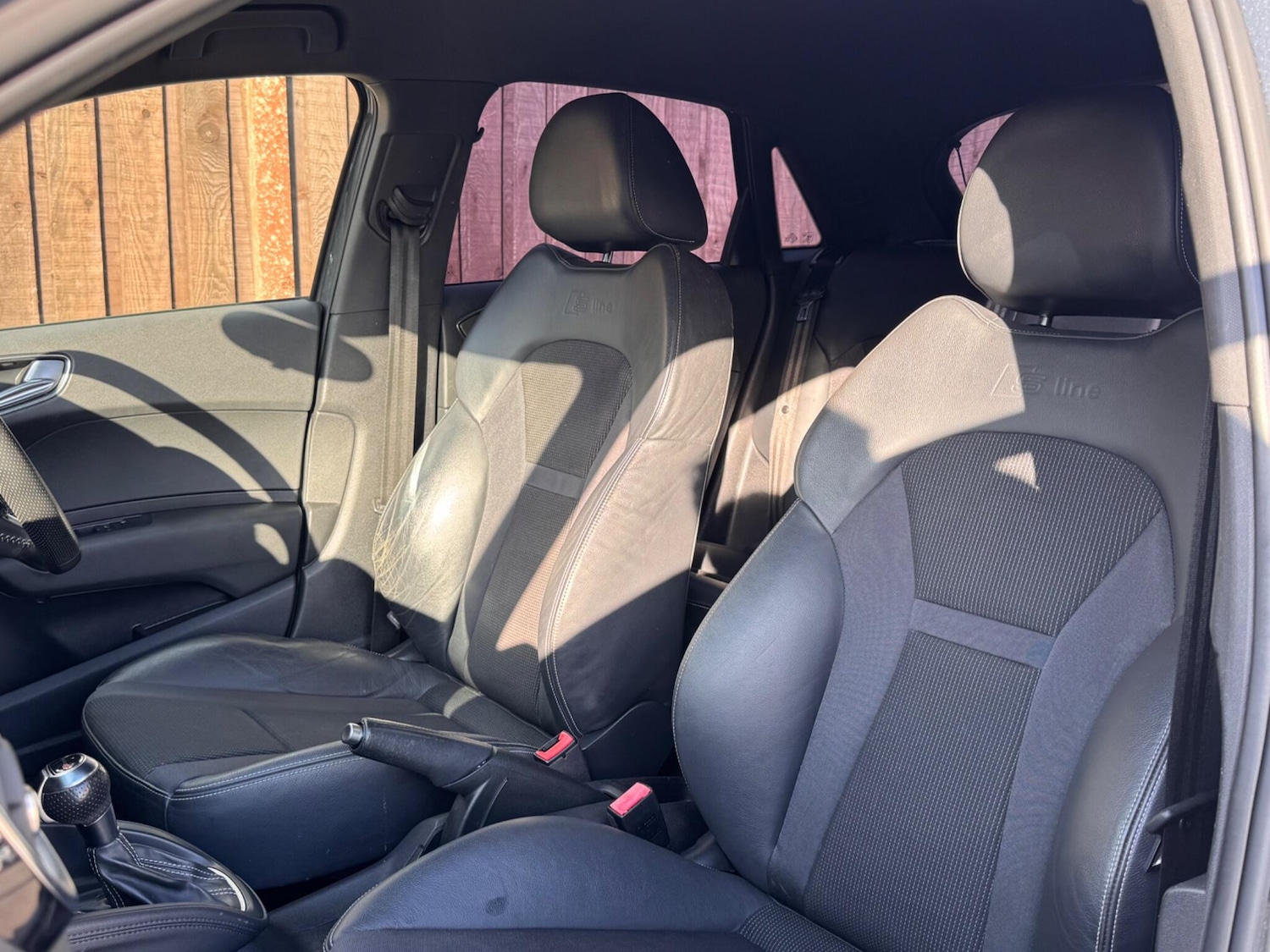 Vehicle 29