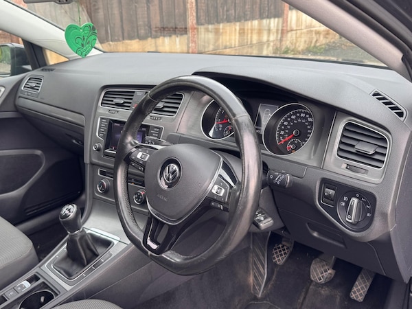 Used Volkswagen Golf 2013 for sale - 76072693: Photo 11