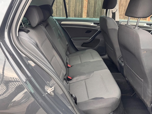 Used Volkswagen Golf 2013 for sale - 76072693: Photo 18