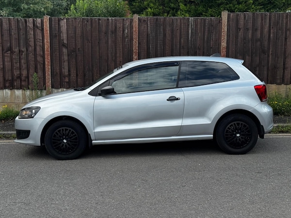 Used Volkswagen Polo 2010 for sale - 75318565: Photo 7