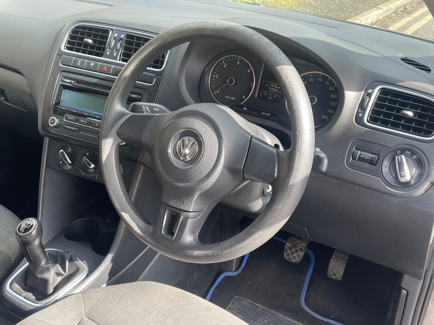 Used Volkswagen Polo 2011 for sale - 77892208: Photo 13