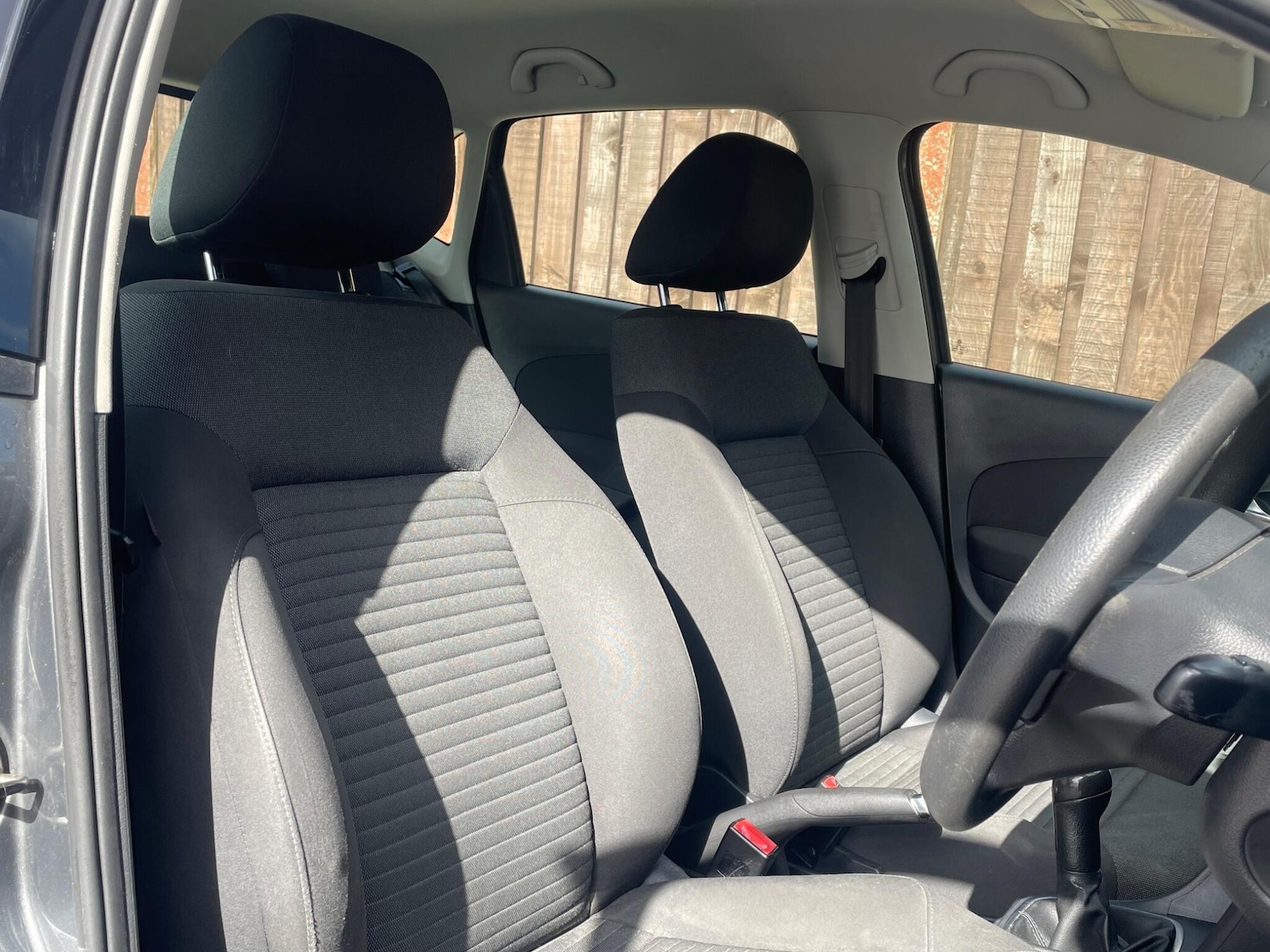 Used Volkswagen Polo 2011 for sale - 77892208: Photo 17