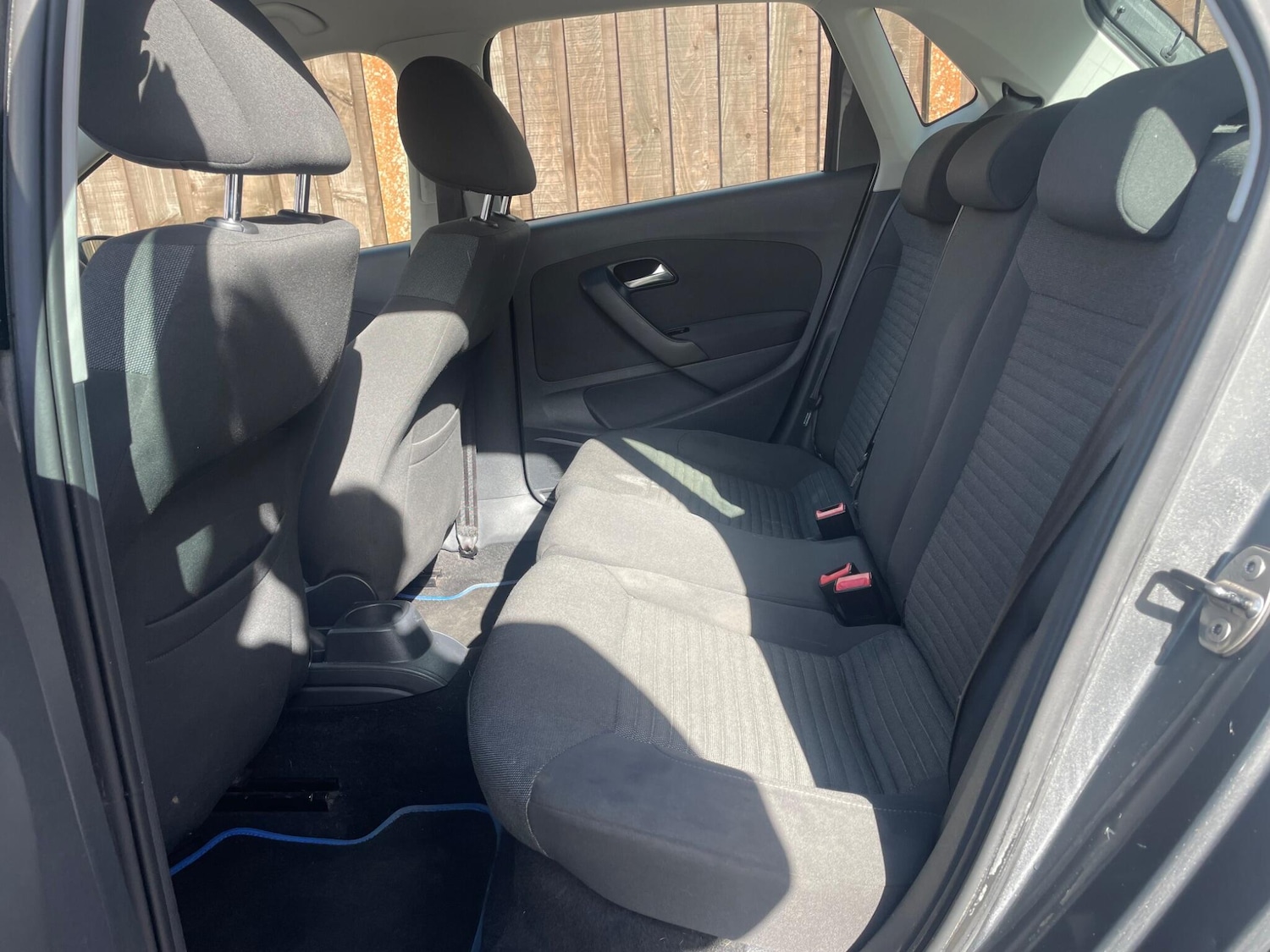 Used Volkswagen Polo 2011 for sale - 77892208: Photo 20