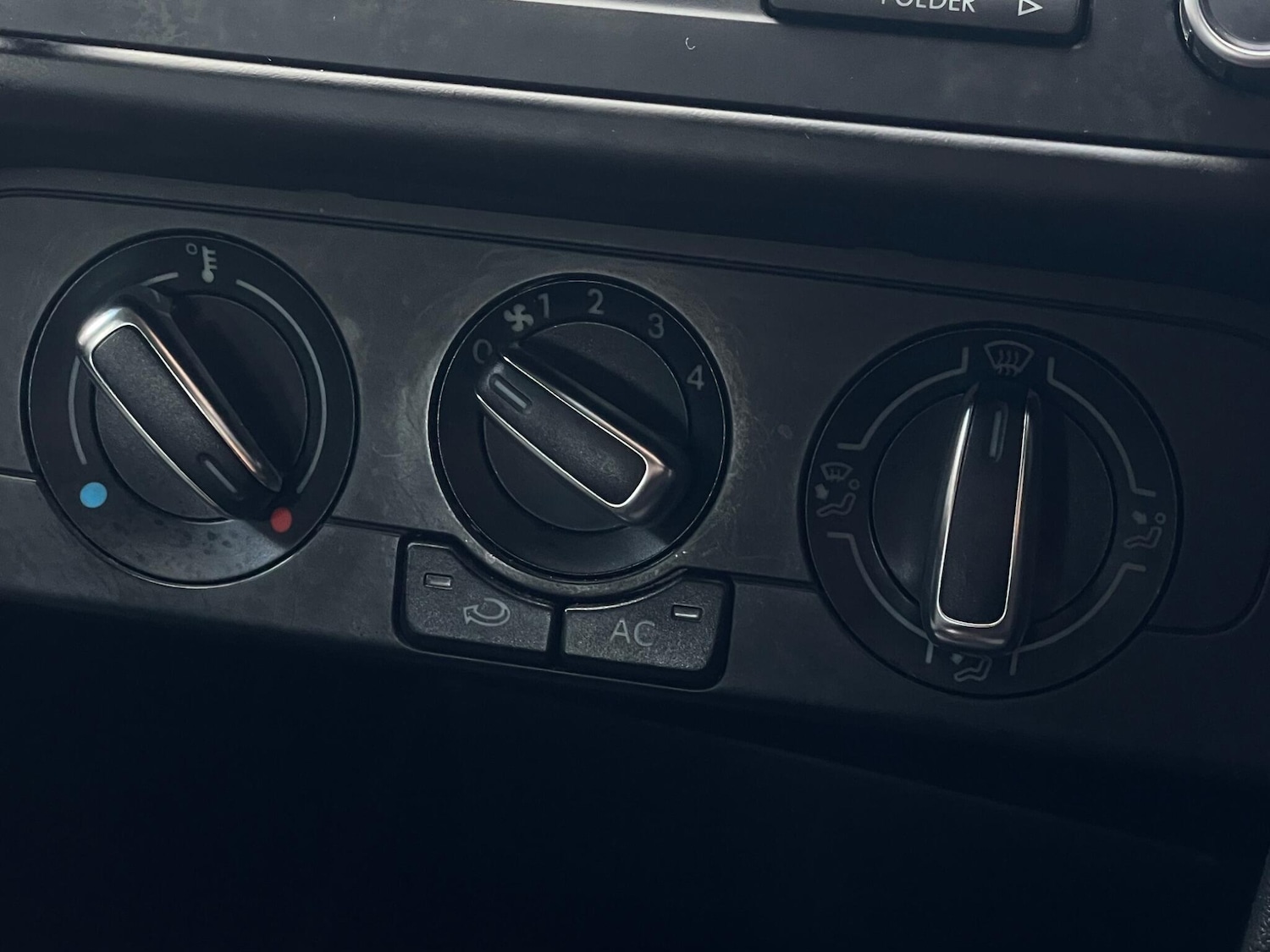 Used Volkswagen Polo 2011 for sale - 77892208: Photo 41