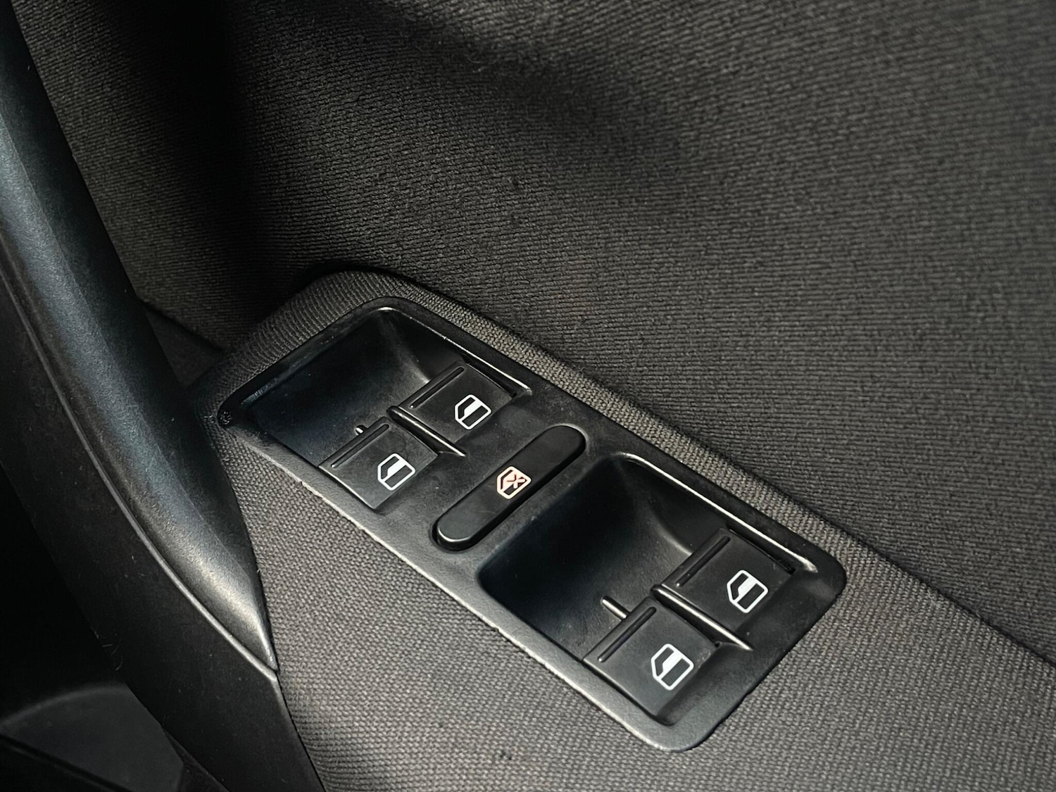 Used Volkswagen Polo 2011 for sale - 77892208: Photo 44