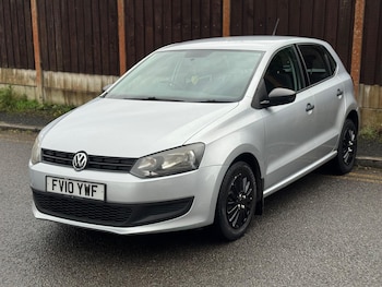 Used Volkswagen Polo 2010 for sale - 76549056: Photo