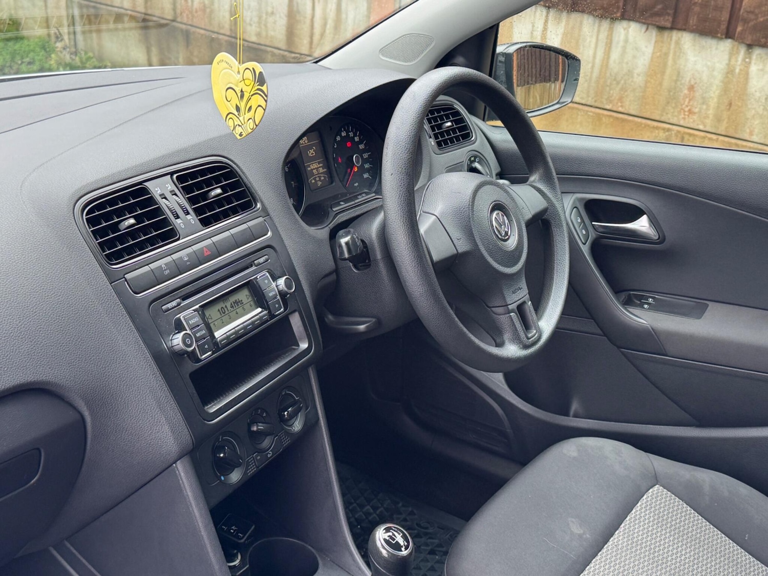 Used Volkswagen Polo for sale - 76549056: Photo 30