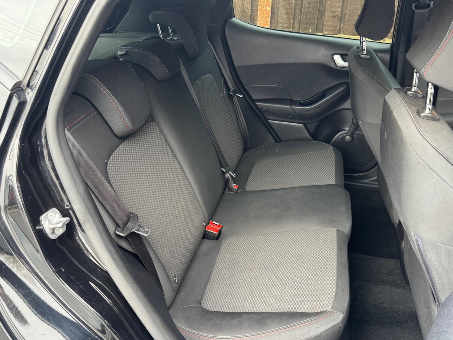 Used Ford Fiesta 2018 for sale - 76715420: Photo 17