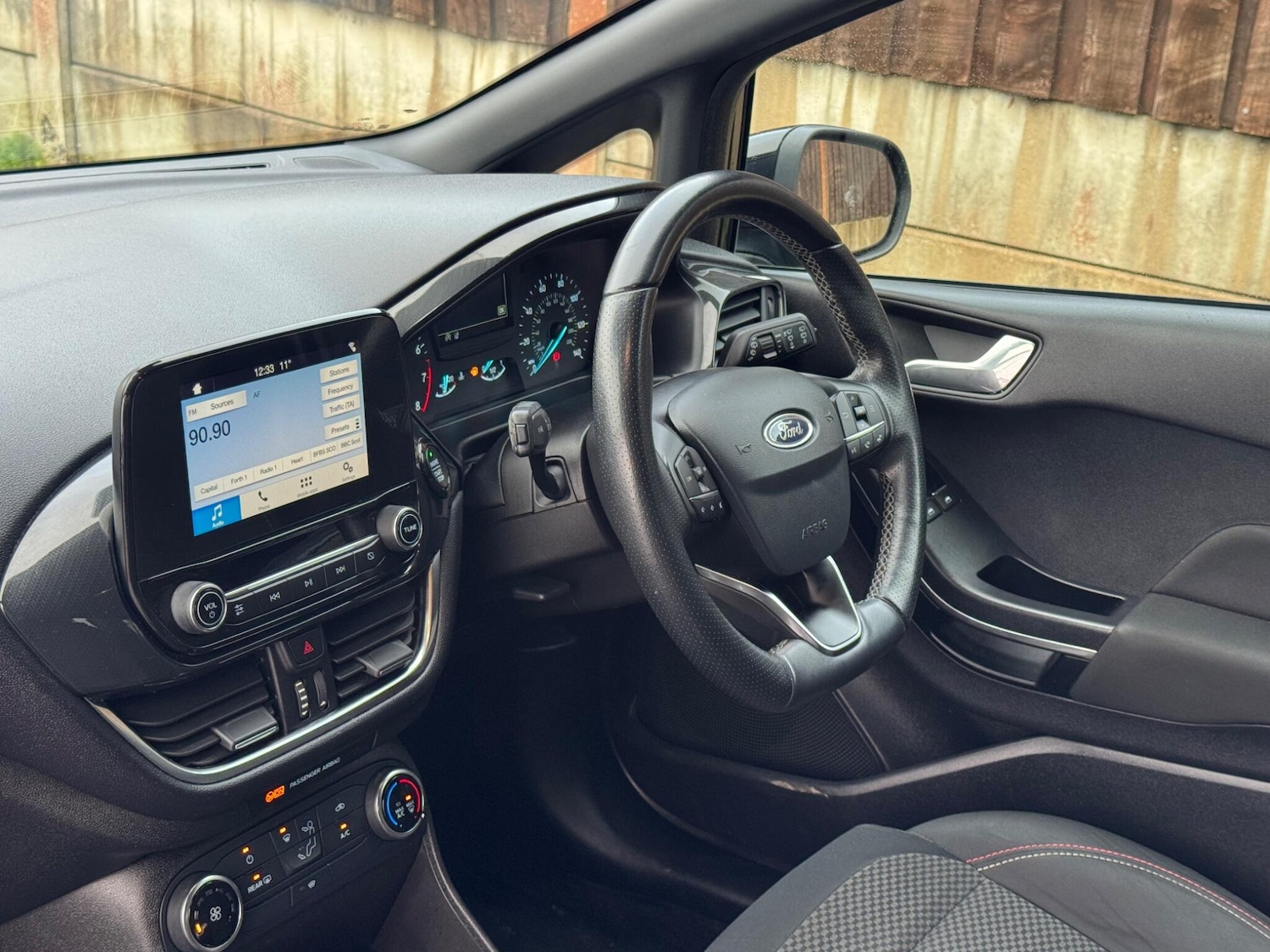 Used Ford Fiesta 2018 for sale - 76715420: Photo 30