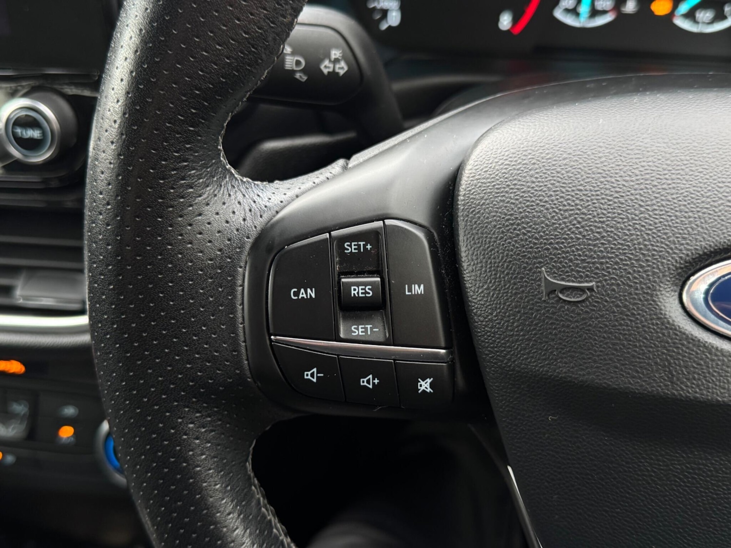 Used Ford Fiesta 2018 for sale - 76715420: Photo 36