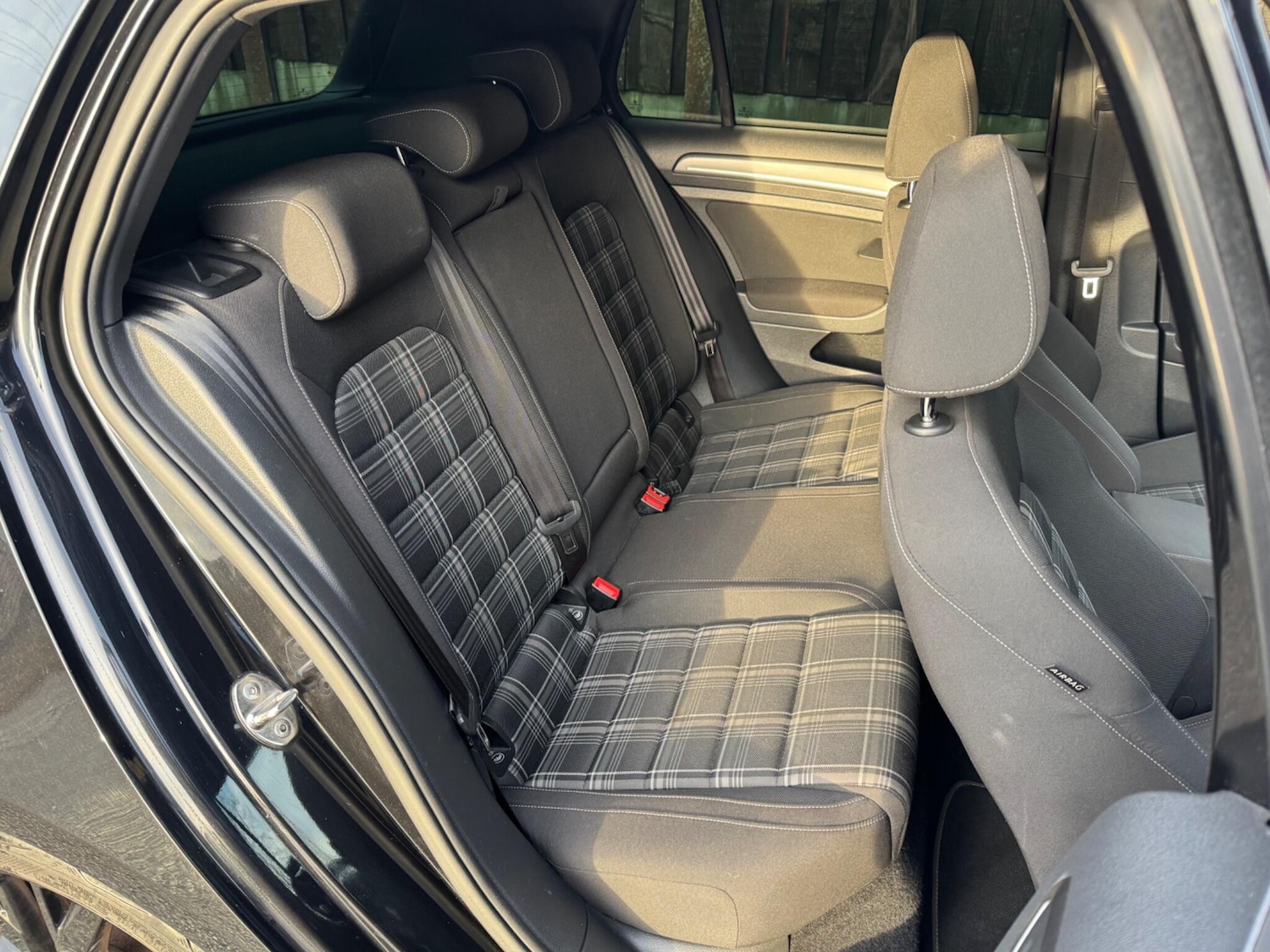 Used Volkswagen Golf 2017 for sale - 76936477: Photo 19