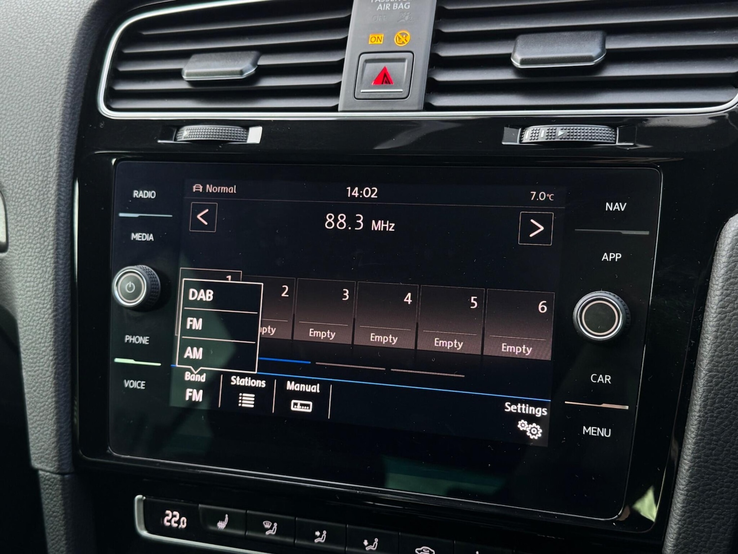 Used Volkswagen Golf 2017 for sale - 76936477: Photo 49