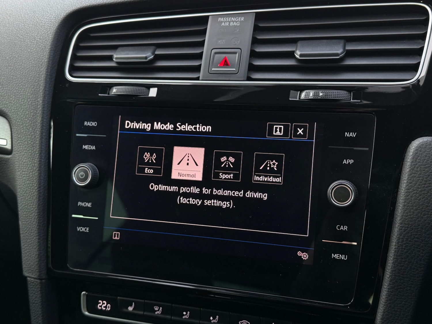 Used Volkswagen Golf 2017 for sale - 76936477: Photo 50