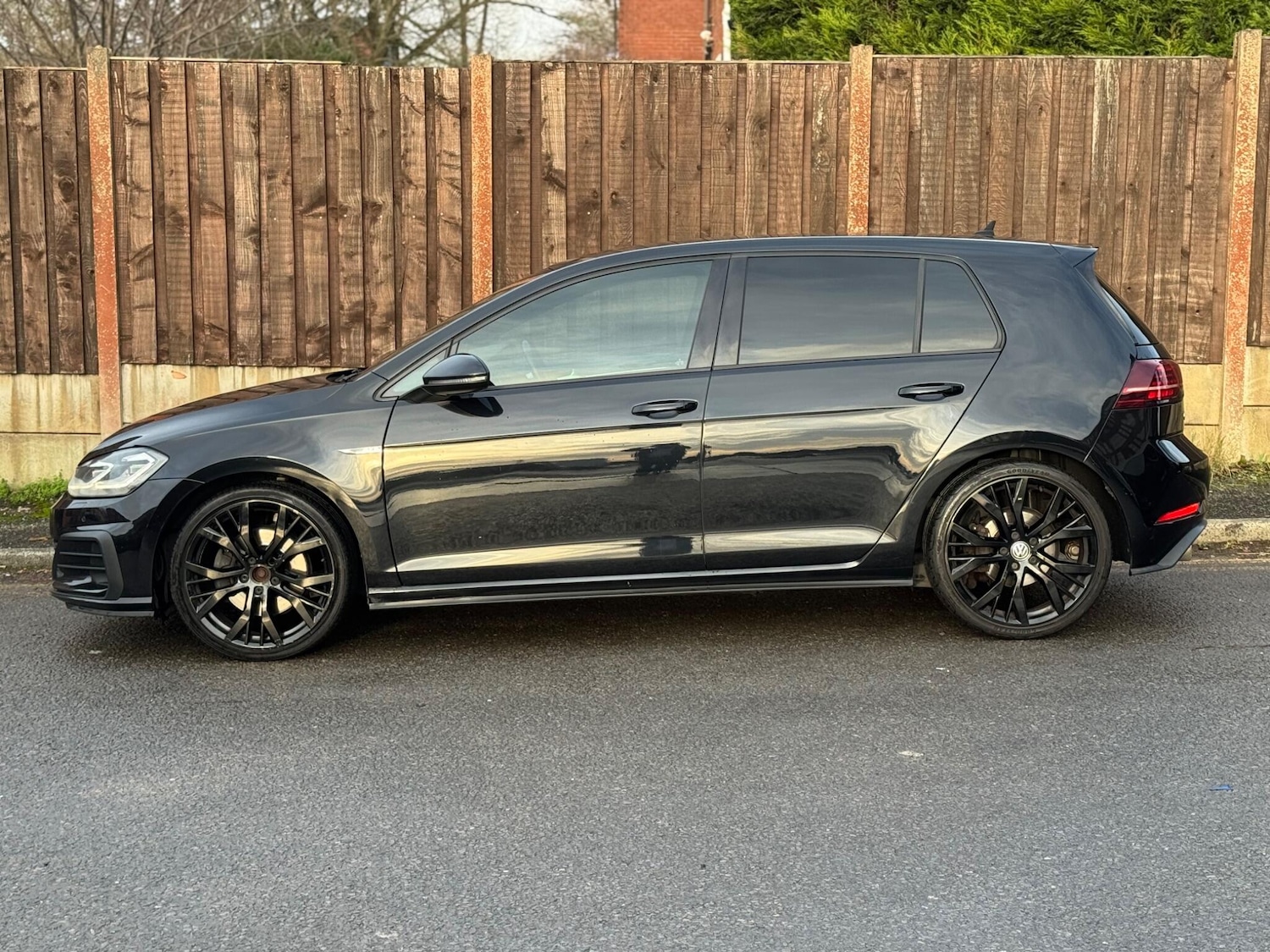 Used Volkswagen Golf 2017 for sale - 76936477: Photo 8