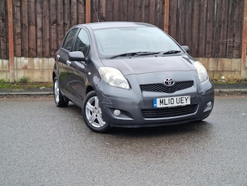 Used Toyota Yaris 2010 for sale - 77497454: Photo