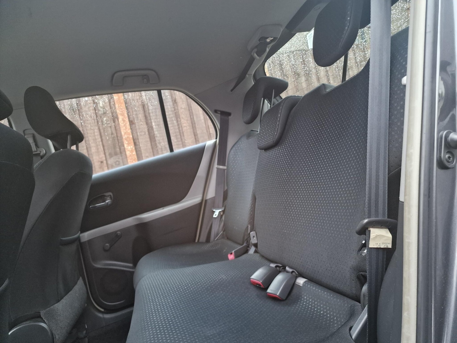 Used Toyota Yaris for sale - 77497454: Photo 23