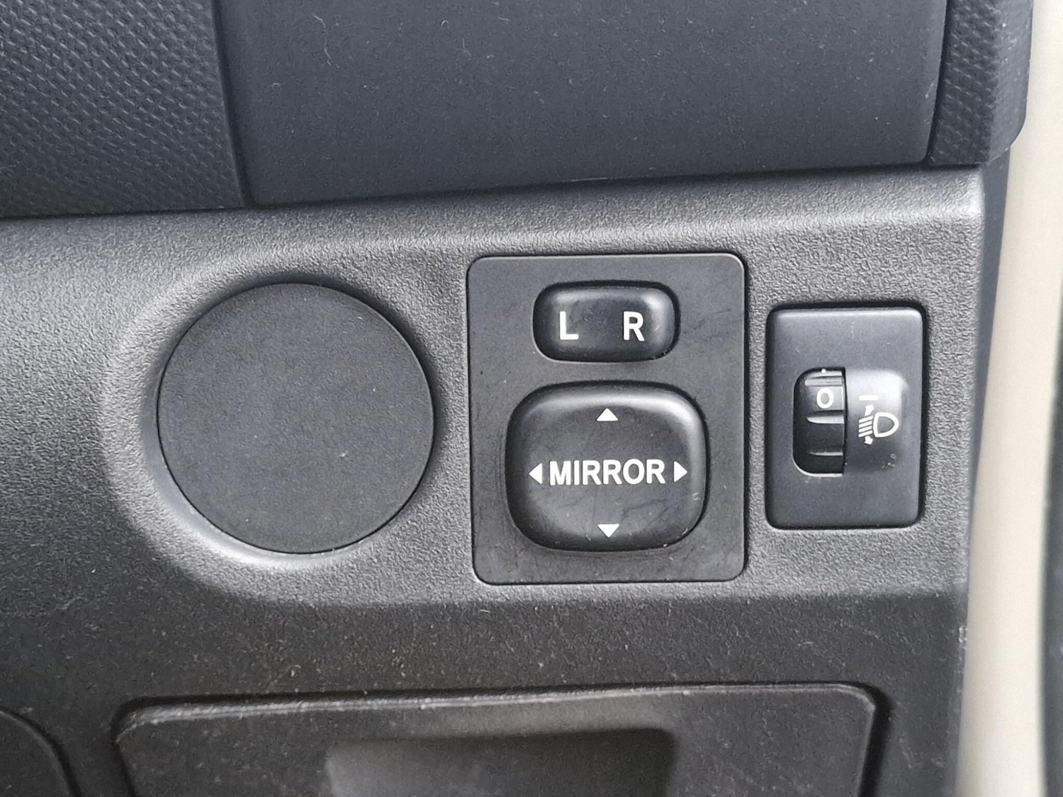 Used Toyota Yaris for sale - 77497454: Photo 29