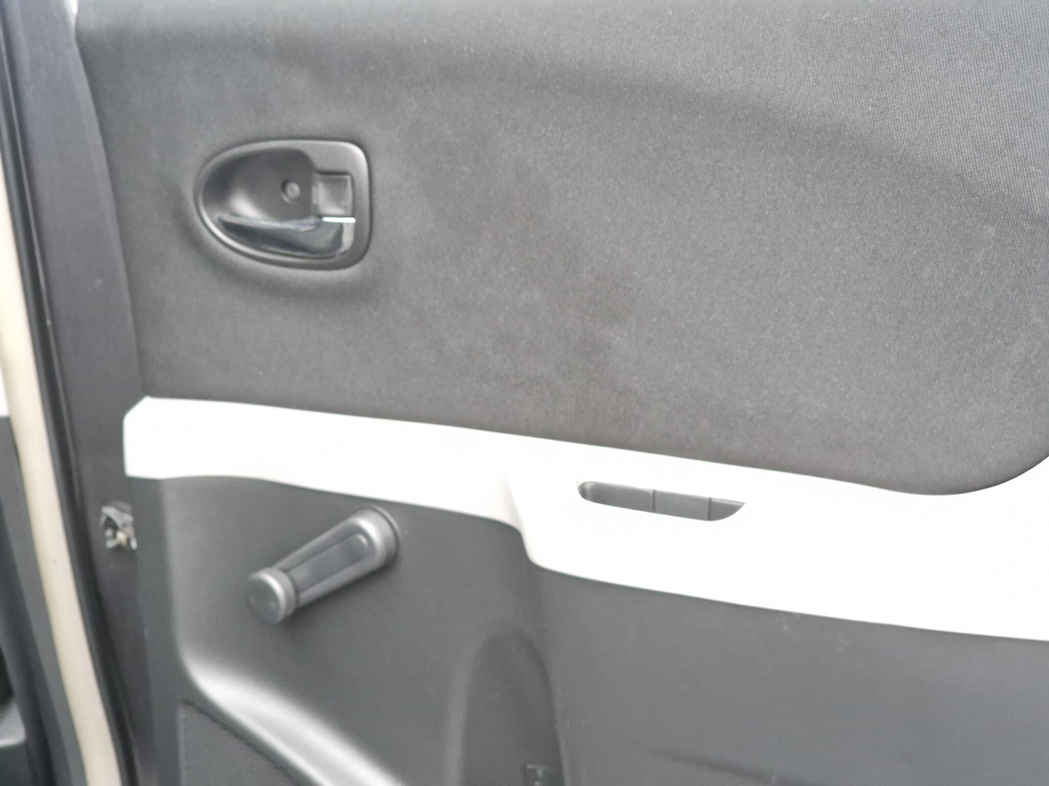 Used Toyota Yaris for sale - 77497454: Photo 33