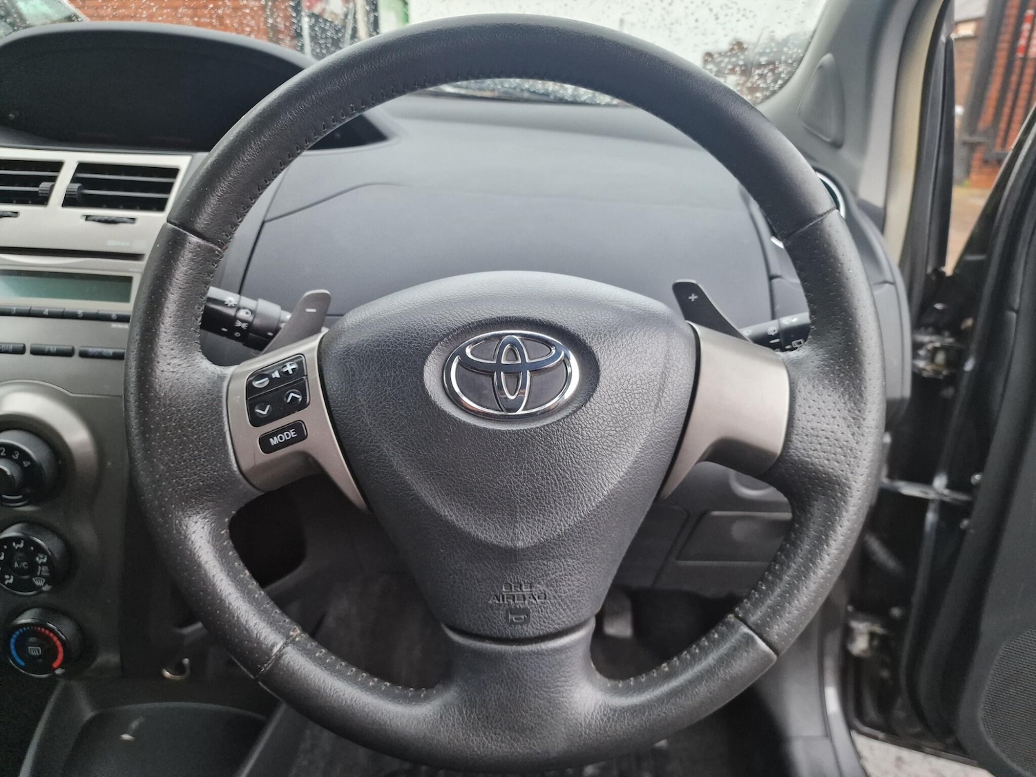 Used Toyota Yaris for sale - 77497454: Photo 39