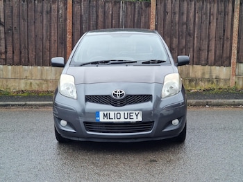 Used Toyota Yaris 2010 for sale - 77497454: Photo