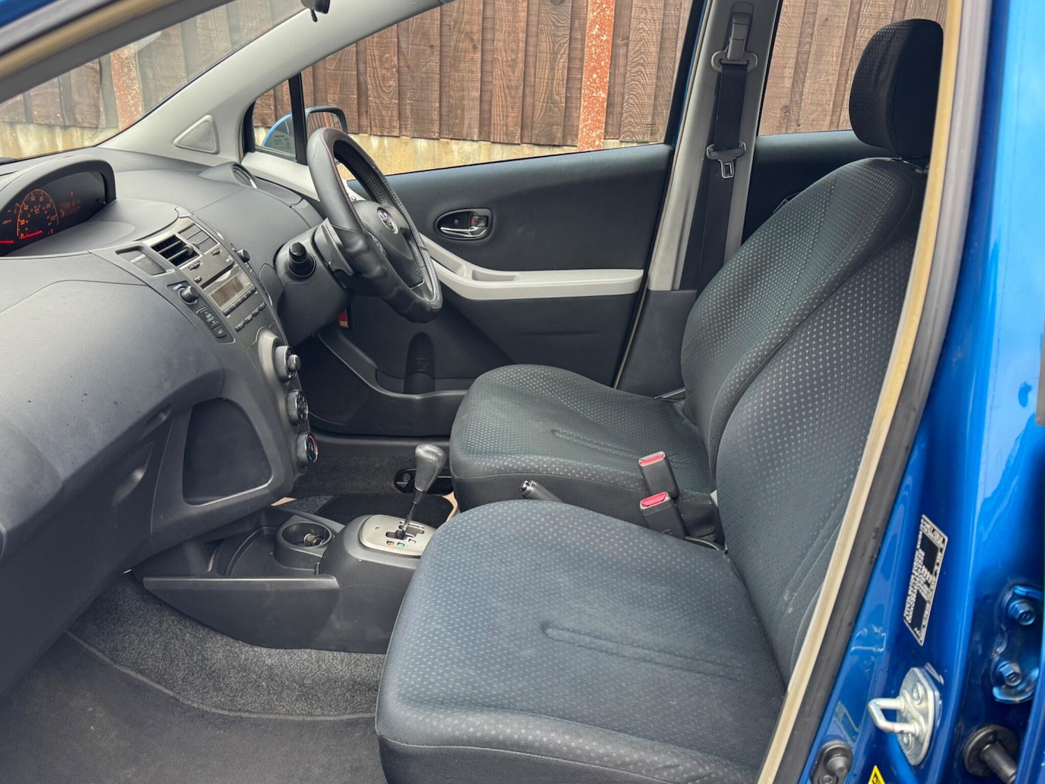 Used Toyota Yaris for sale - 77611667: Photo 26