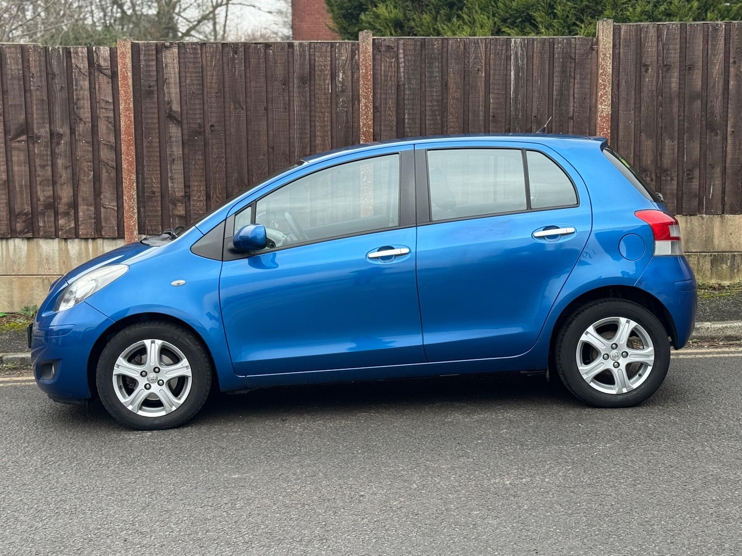 Used Toyota Yaris for sale - 77611667: Photo 7