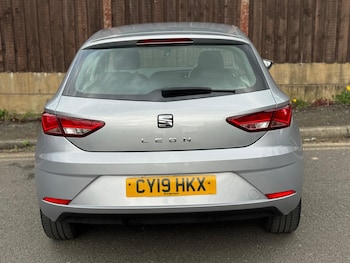 Used SEAT Leon 2019 for sale - 78276098: Photo