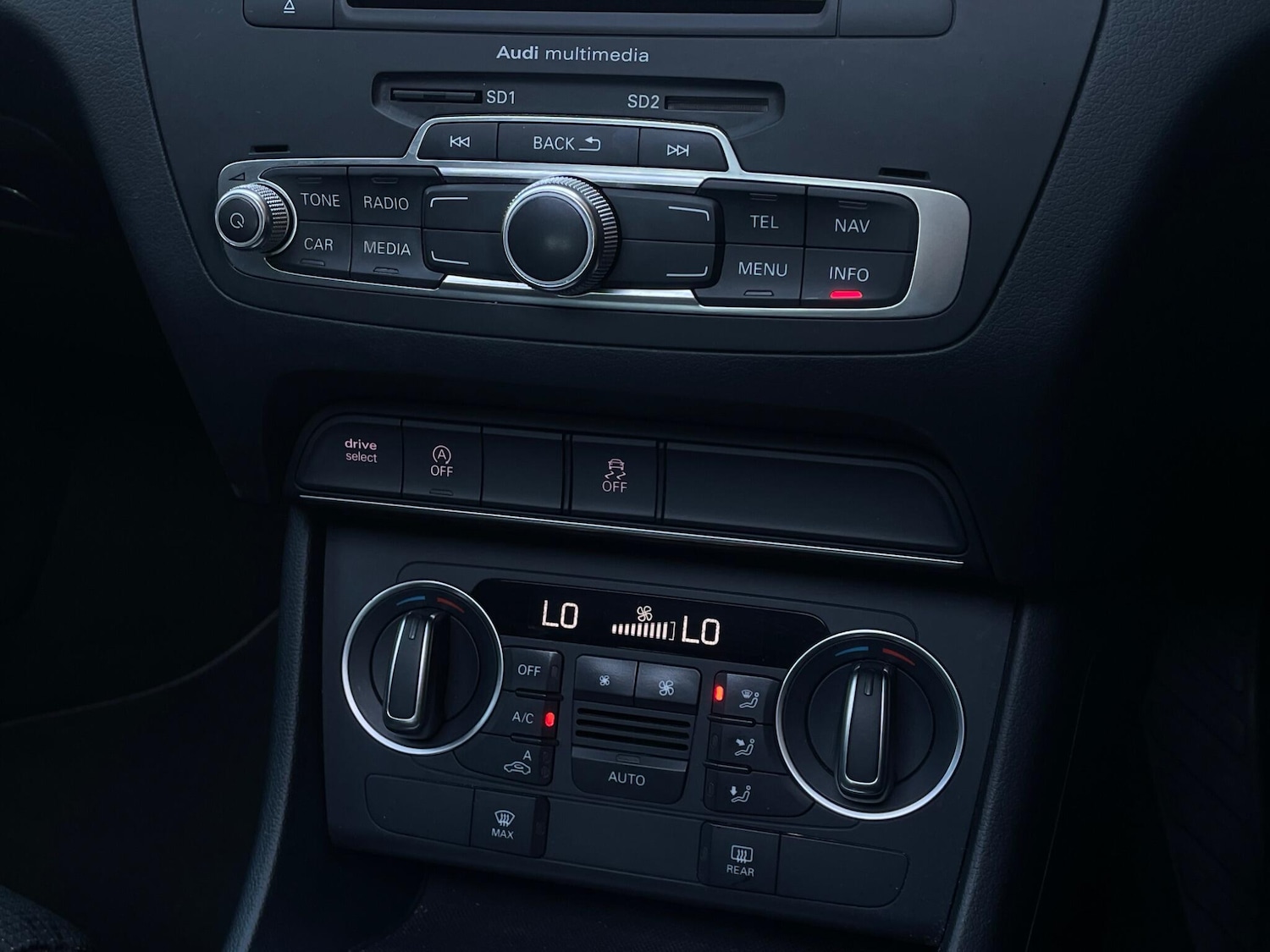 Used Audi Q3 for sale - 78184438: Photo 46