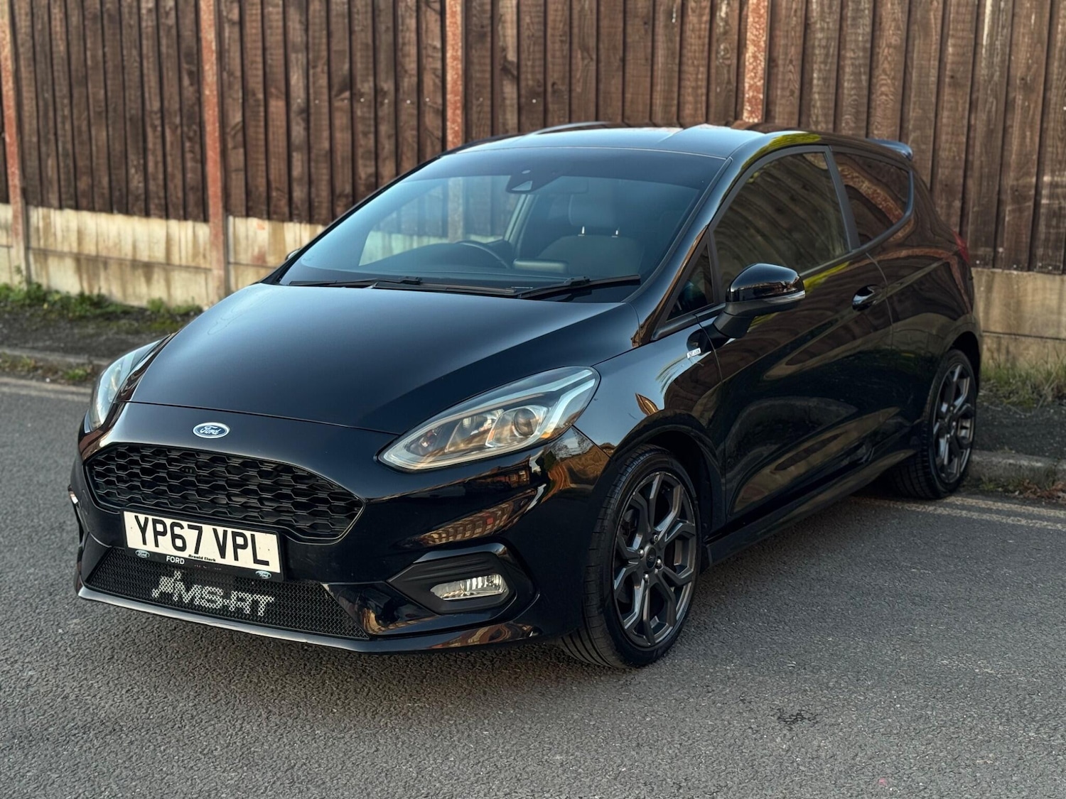 Used Ford Fiesta 2017 for sale - 76995704: Photo 2