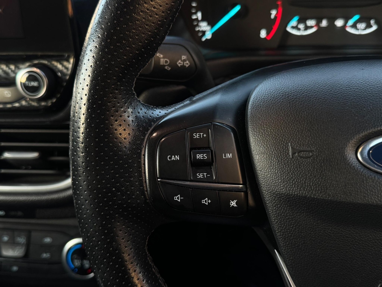 Used Ford Fiesta 2017 for sale - 76995704: Photo 37