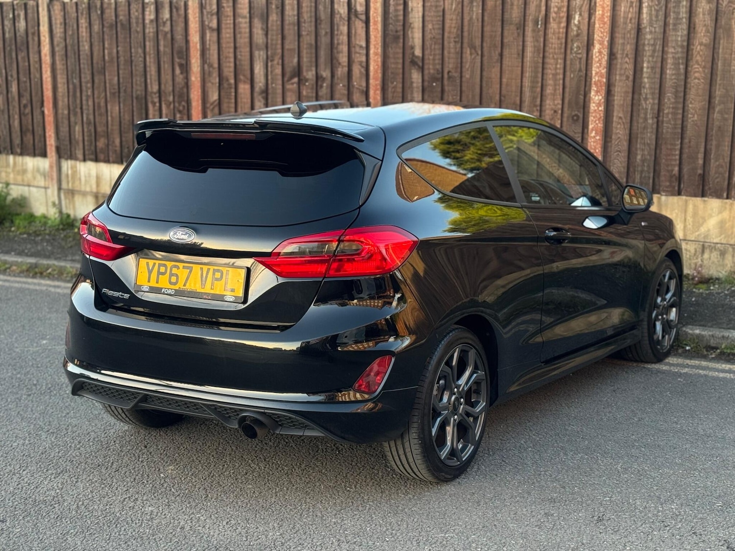 Used Ford Fiesta 2017 for sale - 76995704: Photo 6