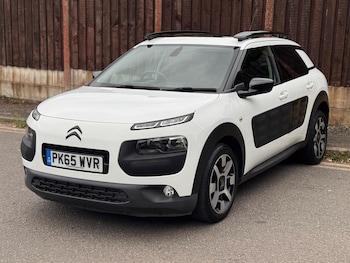 Used Citroen C4 Cactus 2015 for sale - 75634217: Photo