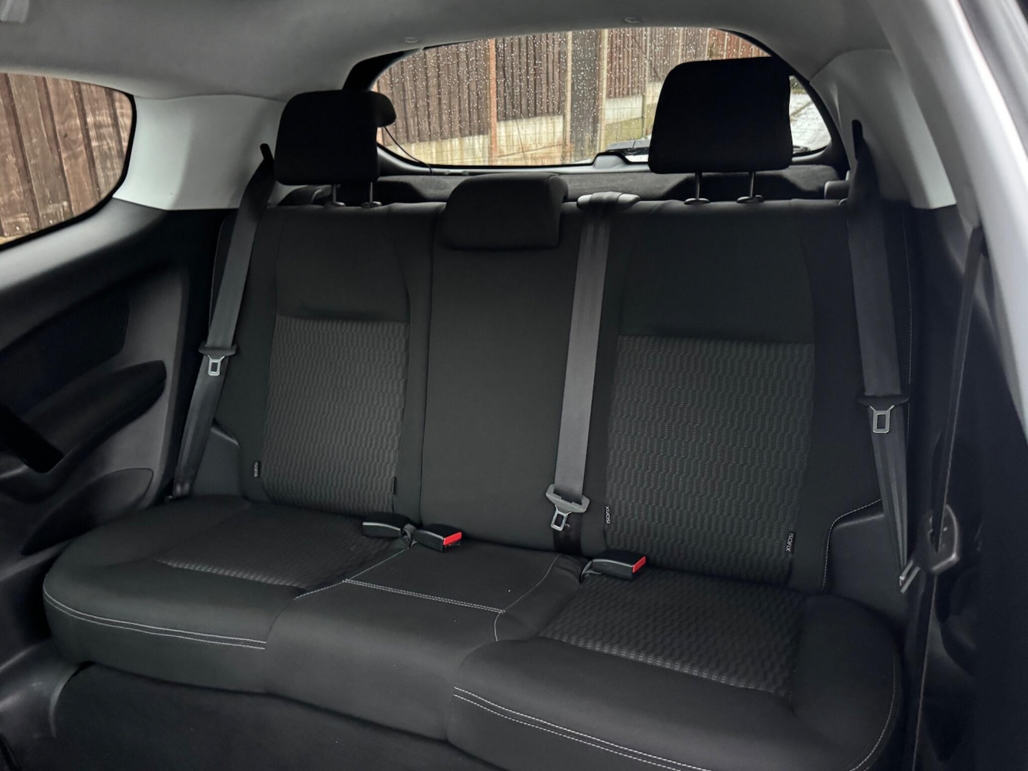 Used Peugeot 208 2017 for sale - 77131915: Photo 23