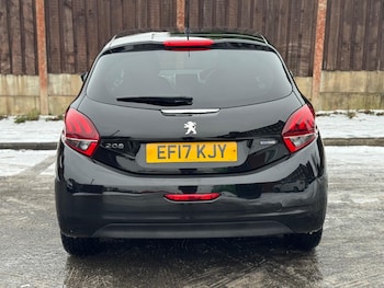 Used Peugeot 208 2017 for sale - 77131915: Photo