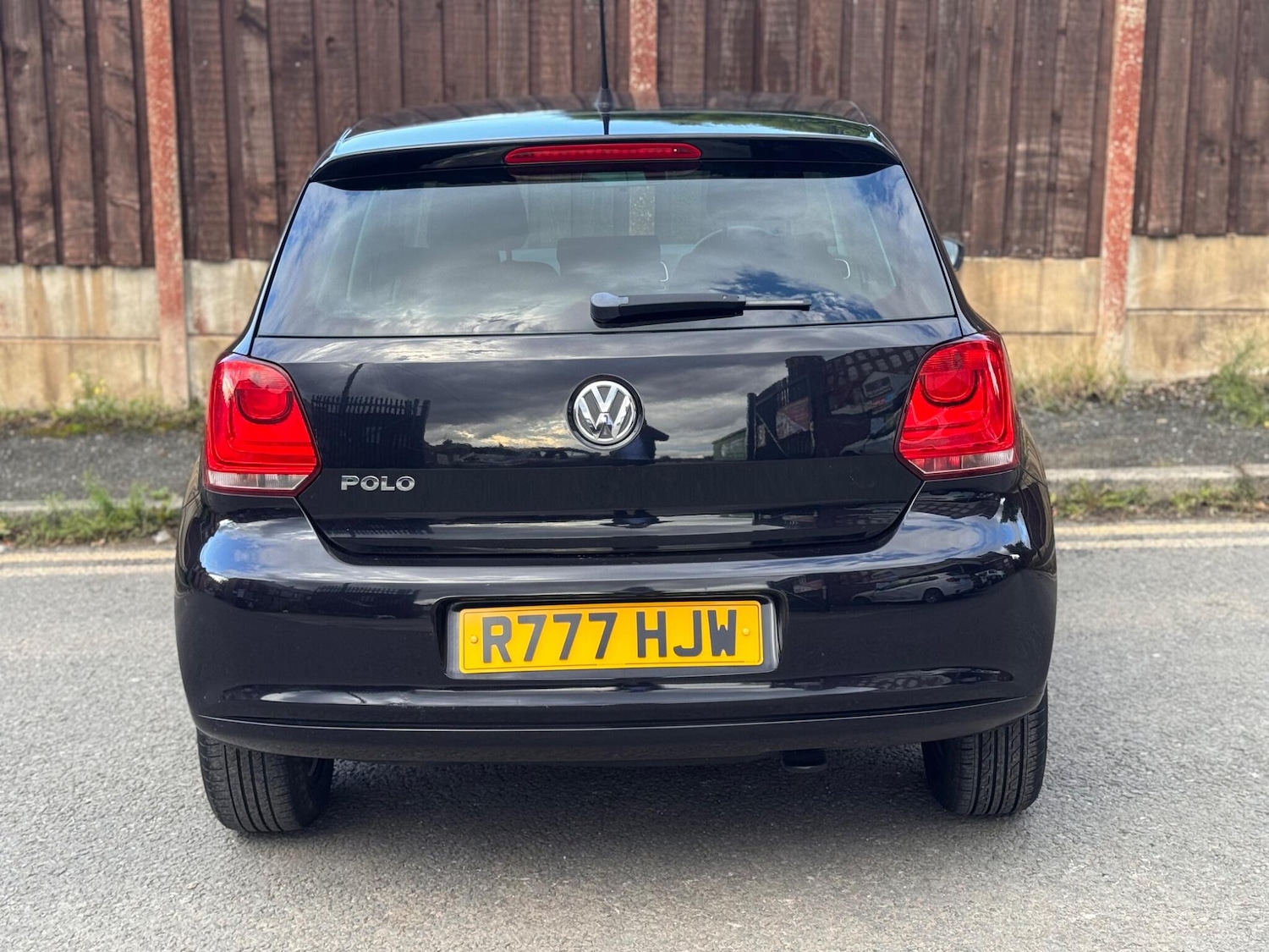 Used Volkswagen Polo for sale - 77524111: Photo 2