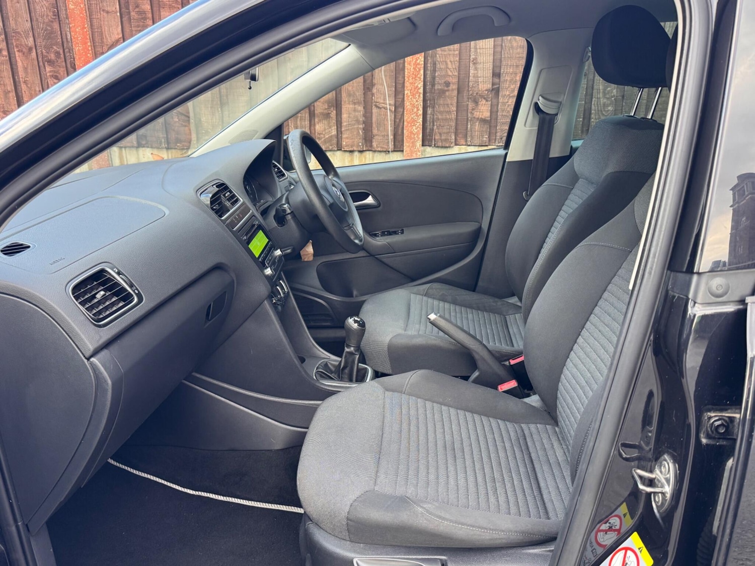 Used Volkswagen Polo for sale - 77524111: Photo 23