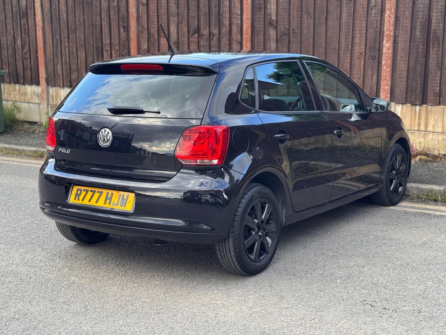 Used Volkswagen Polo for sale - 77524111: Photo 4