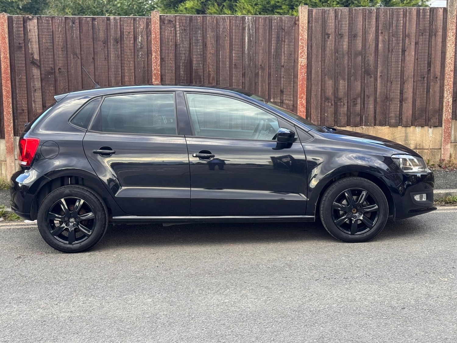 Used Volkswagen Polo for sale - 77524111: Photo 5