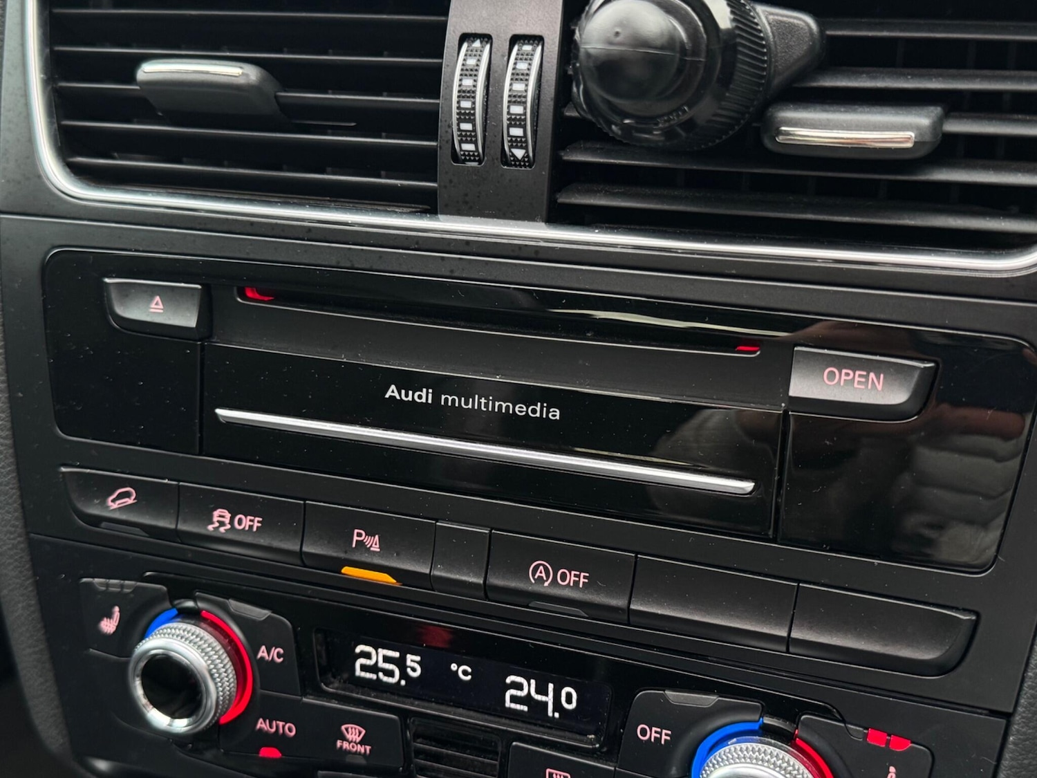 Used Audi Q5 2015 for sale - 77709638: Photo 50