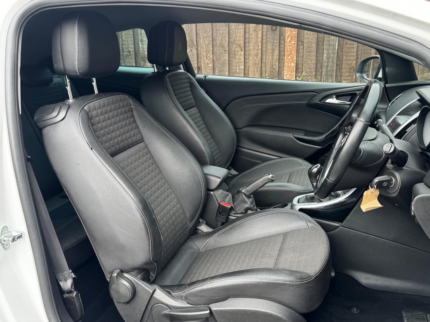 Used Vauxhall Astra GTC for sale - 76513294: Photo 14