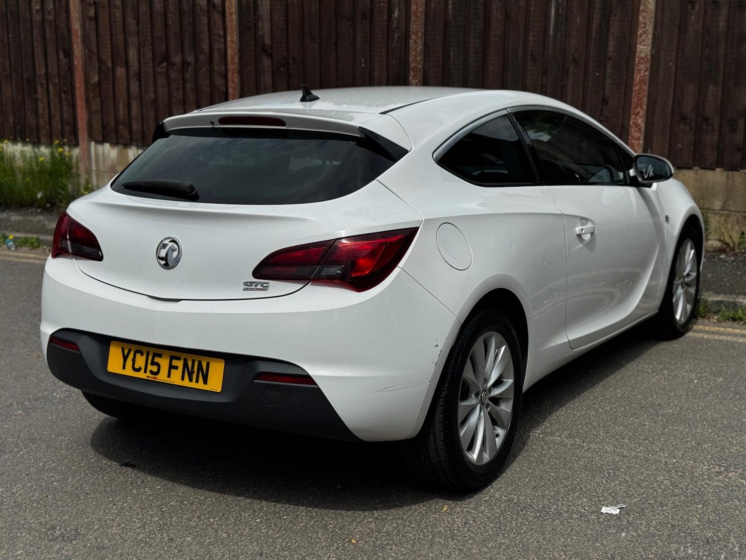 Used Vauxhall Astra GTC for sale - 76513294: Photo 4