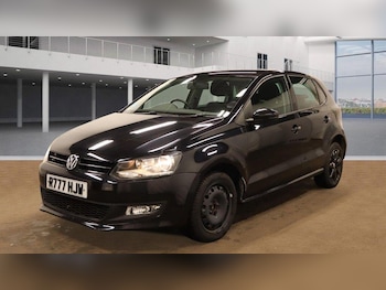 Used Volkswagen Polo 2013 for sale - 75949140: Photo