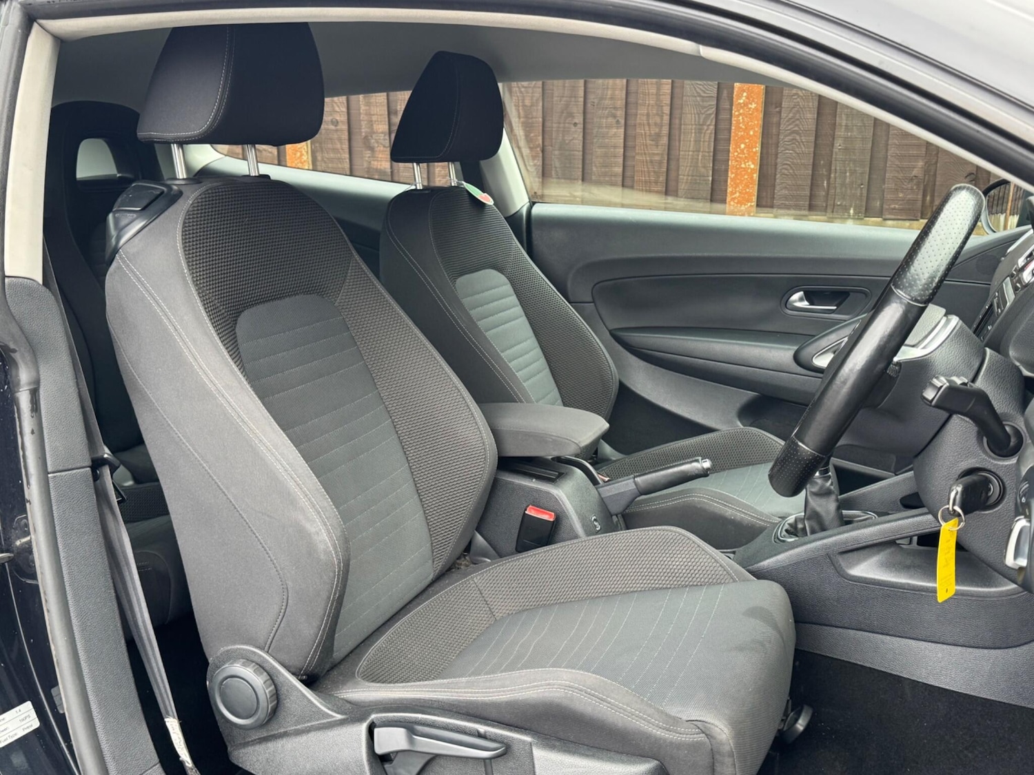 Used Volkswagen Scirocco for sale - 77574164: Photo 14