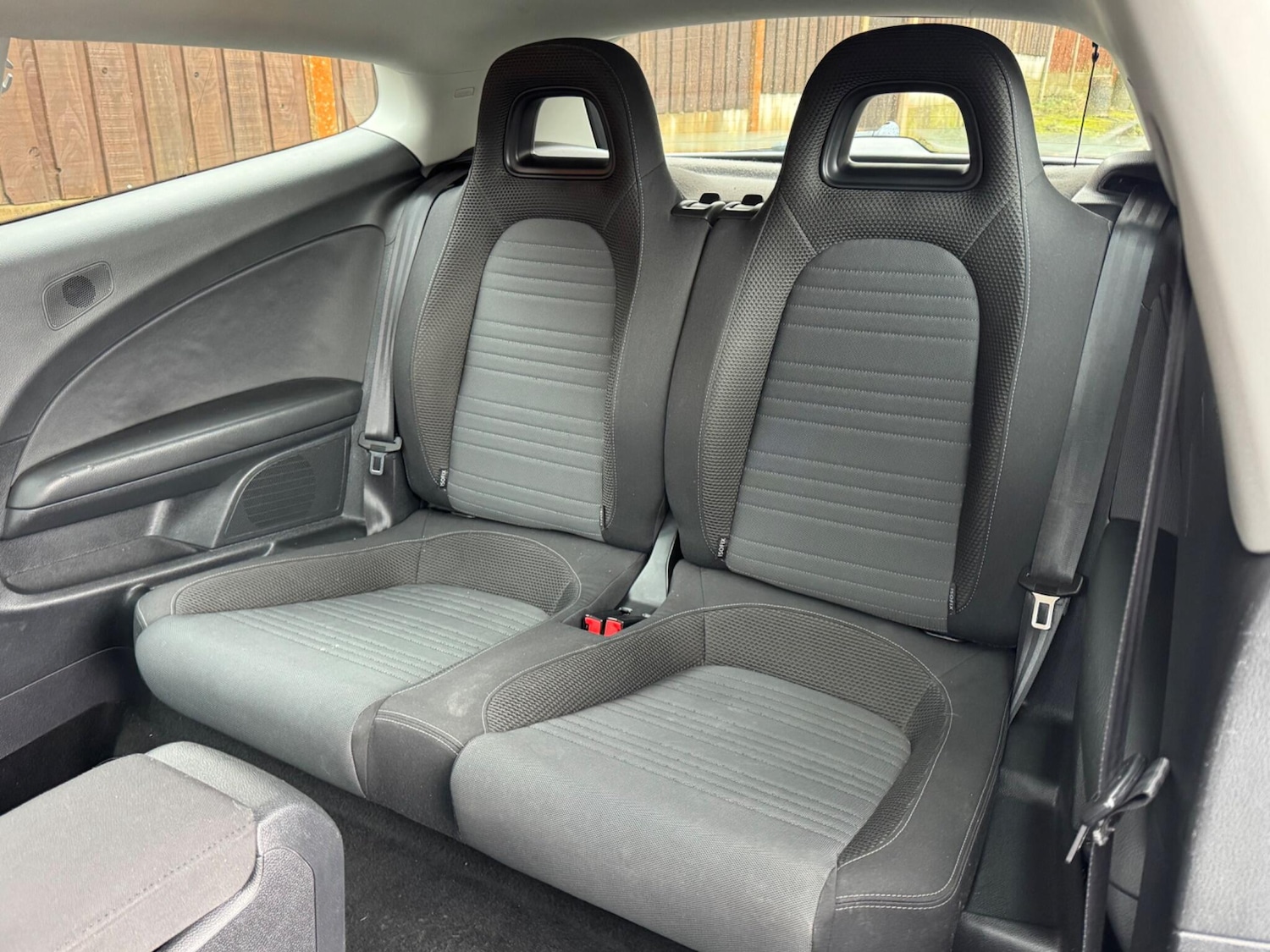 Used Volkswagen Scirocco for sale - 77574164: Photo 24