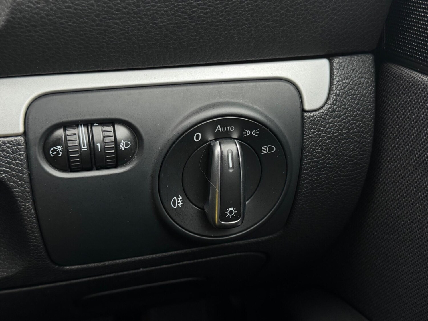 Used Volkswagen Scirocco for sale - 77574164: Photo 41