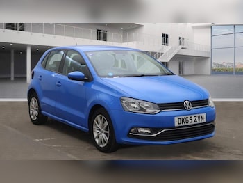 Used Volkswagen Polo 2015 for sale - 76561739: Photo