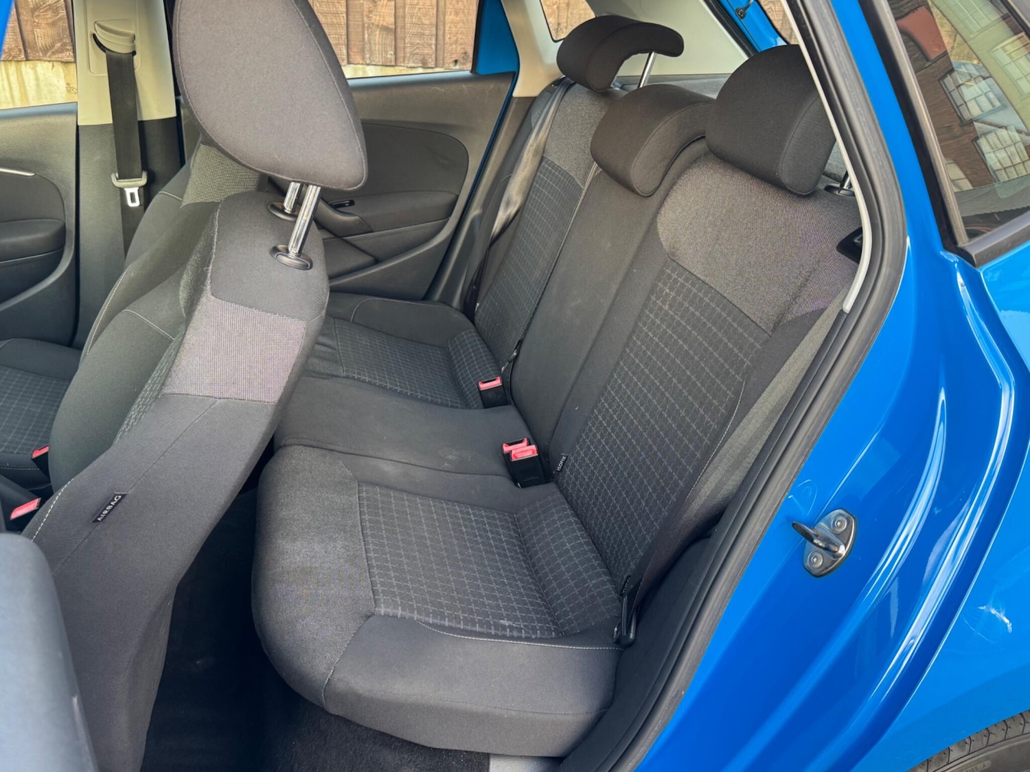 Used Volkswagen Polo 2015 for sale - 76561739: Photo 24