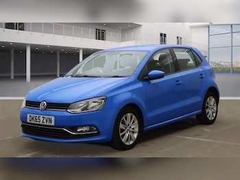 Used Volkswagen Polo 2015 for sale - 76561739: Photo