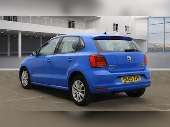 Used Volkswagen Polo 2015 for sale - 76561739: Photo