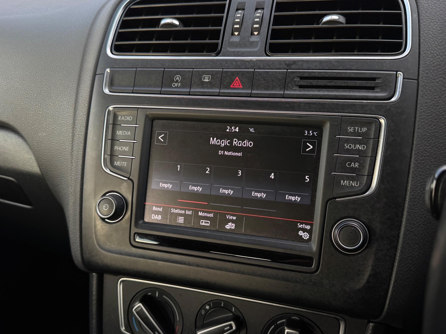 Used Volkswagen Polo 2015 for sale - 76561739: Photo 43